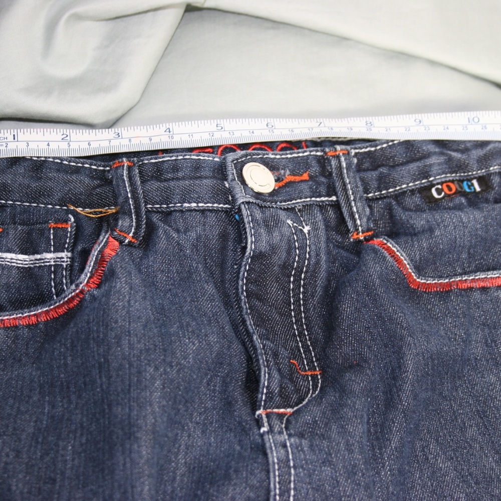 Coogi - Picture 6 of 7